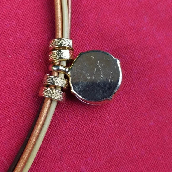 B-JWL-D Amber Color Pendant Choker - Picture 8 of 12